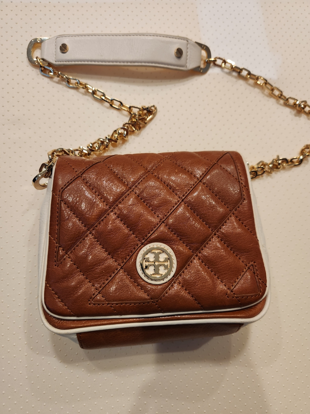 Tory Burch Quilted Leather Crossbody in Brown and White/Cream with Gold Chain